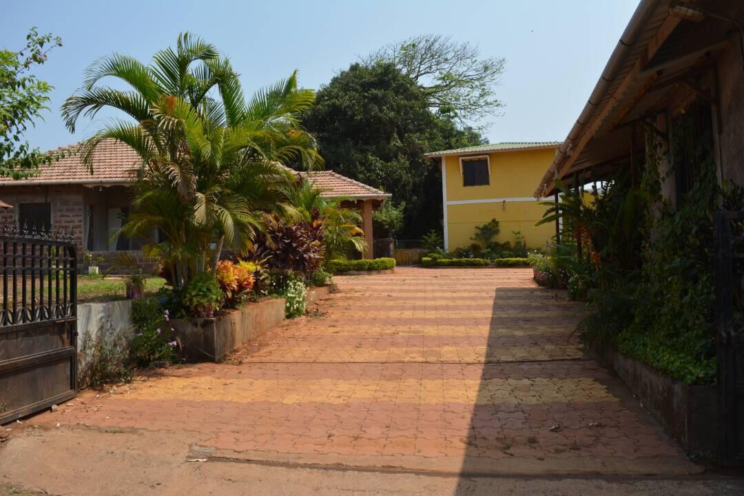 Mango Holiday Resort Kolhapur Exterior foto