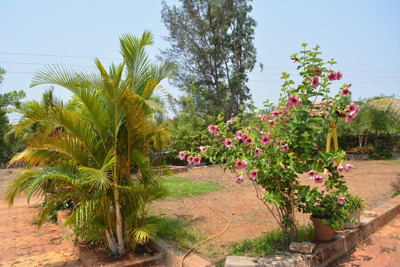 Mango Holiday Resort Kolhapur Exterior foto